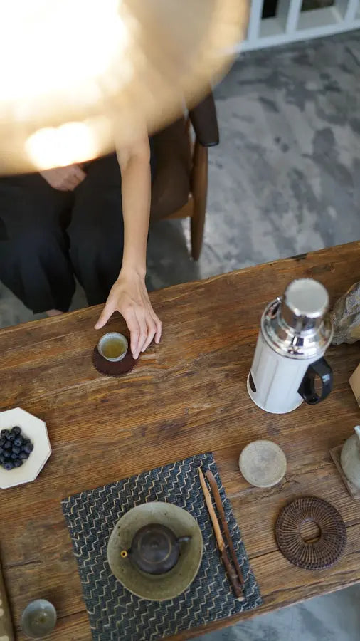 【香港CAMEL駱駝牌】331B 系列真空玻璃內膽保溫壺/ 1100ml/駱駝藍【買就送矽膠杯刷】