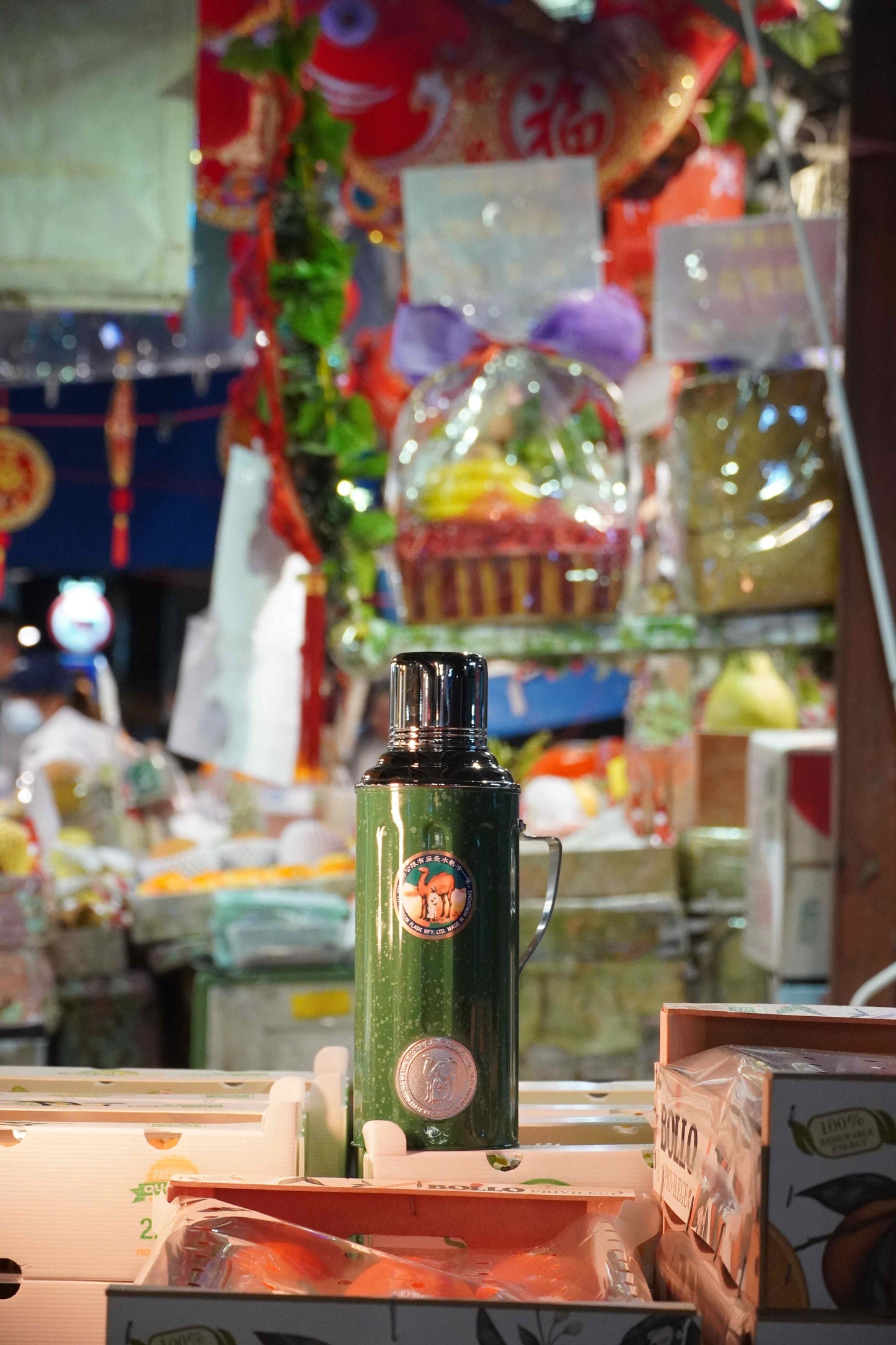 【香港CAMEL駱駝牌】331B 系列真空玻璃內膽保溫壺/ 1100ml/駱駝綠【買就送矽膠杯刷】