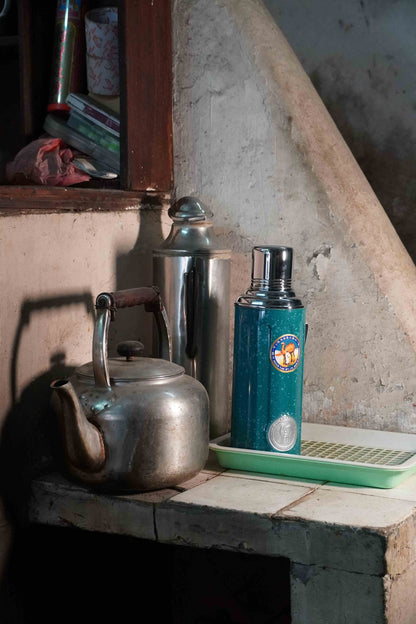 【香港CAMEL駱駝牌】331B 系列真空玻璃內膽保溫壺/ 1100ml/駱駝藍【買就送矽膠杯刷】