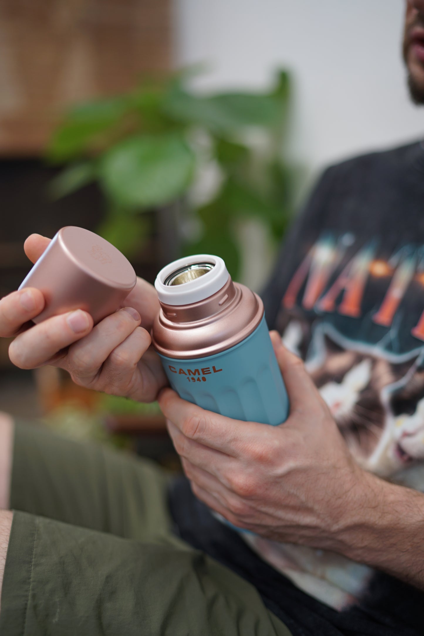 【香港CAMEL駱駝牌】122 系列真空玻璃內膽保溫瓶/ 450ml/蒂芬妮玫瑰金-台灣限定色【買就送矽膠杯刷】